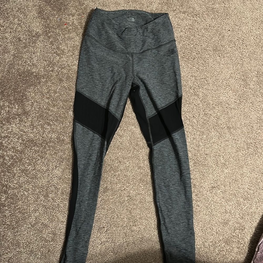 The North Face women’s flash dry leggings, size small